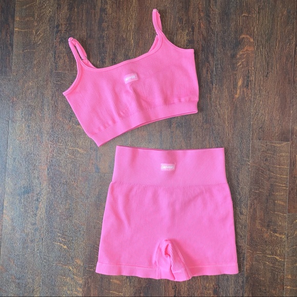 NWT Bo + Tee x Meggan Grubb Intense ribbed bike shorts - Picture 6 of 16